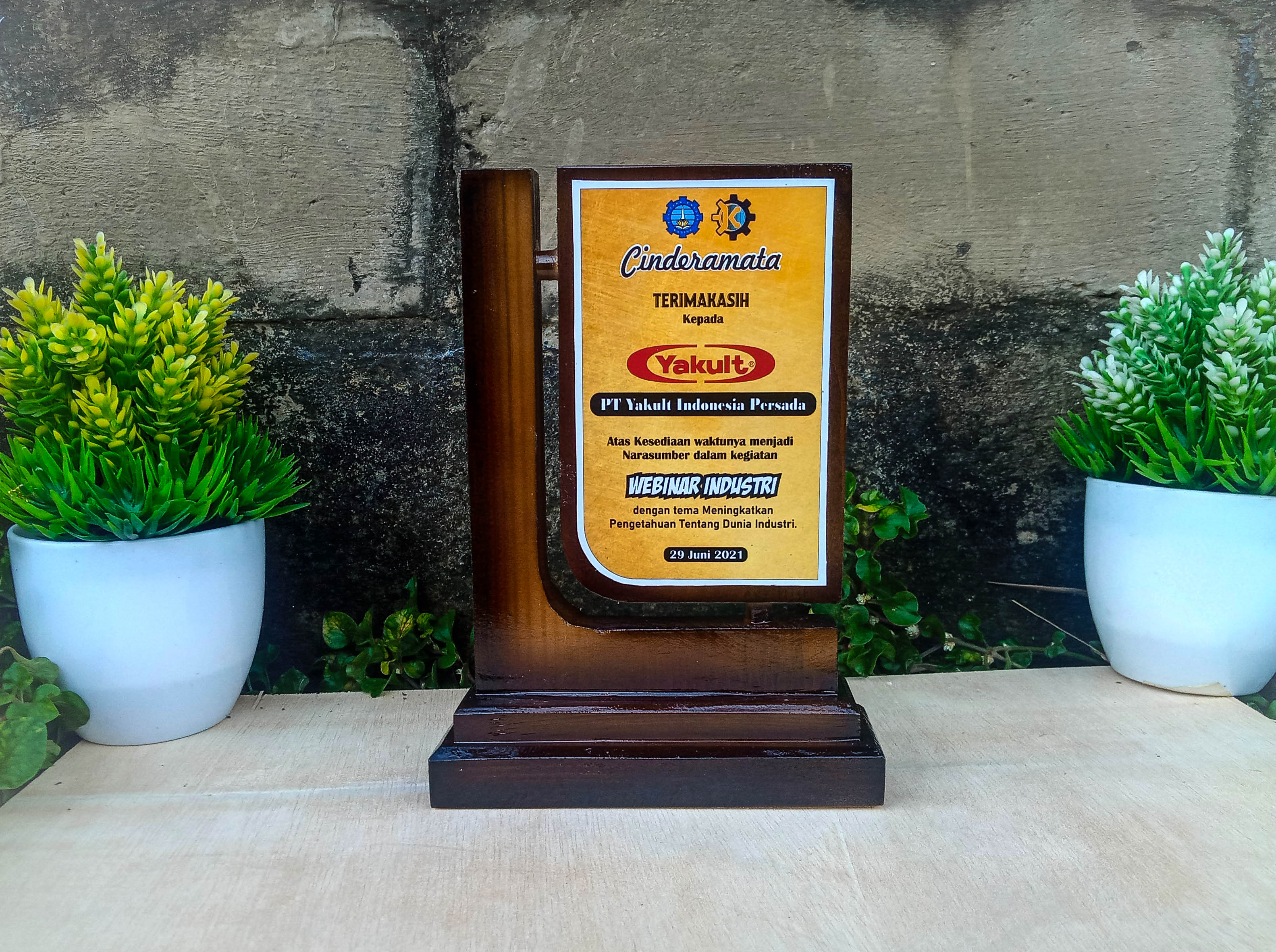 PLAKAT KAYU 1 LAYER GANTUNG