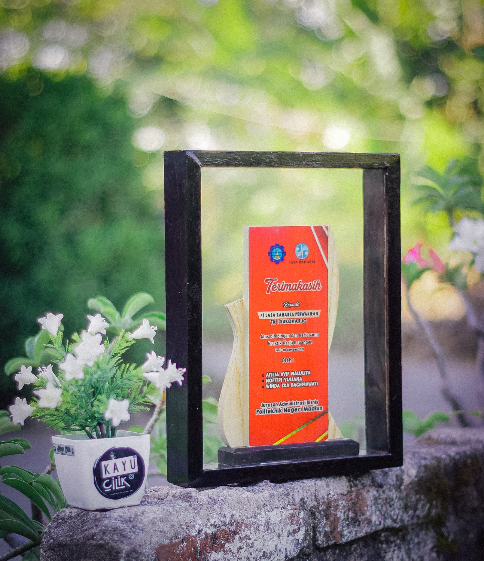 PLAKAT AKRILIK 1 LAYER LOGO 2D WITH FRAME
